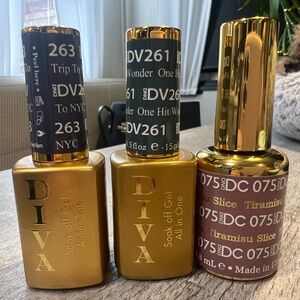 DND GEL POLISH LOT OF 3 NEW